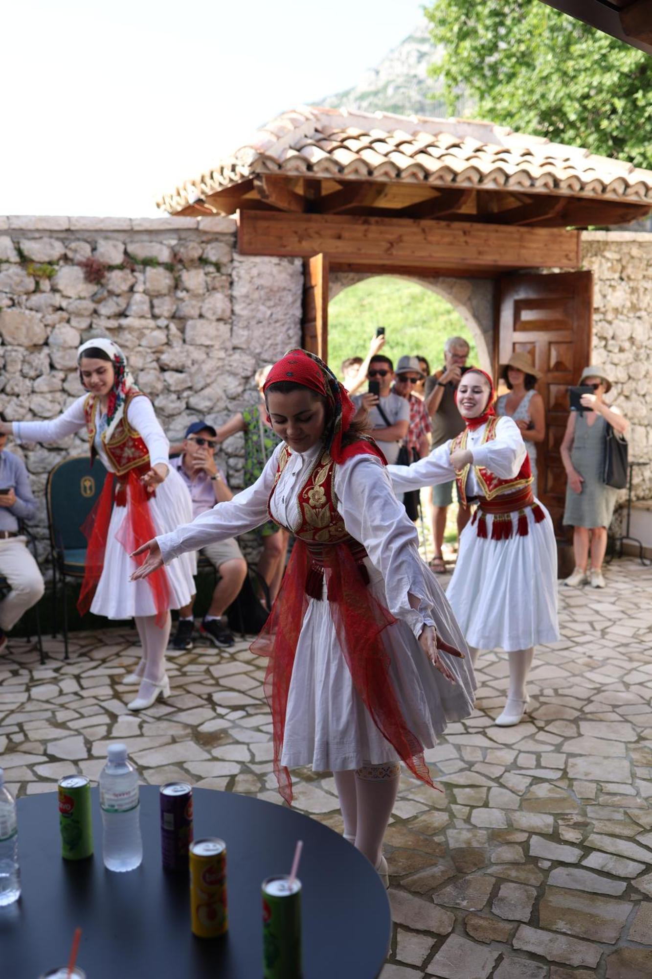 Kruja Albergo Diffuso , Inside Kruja Castle מראה חיצוני תמונה